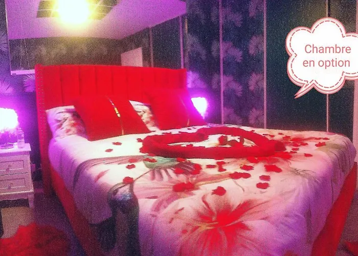 Romantisme Et Glamour 2 Avec Spa , Clim Et Jardin